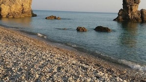 Una playa cerca