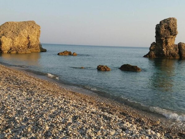 Beach nearby - Annita Studios (Karpathos)