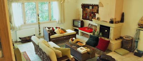 Villa | Living area