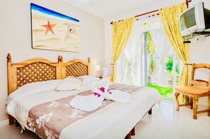 4 bedrooms, iron/ironing board, internet