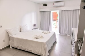 Economy Quadruple Room, Non Smoking