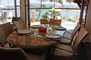 Dining - Hotel Vista Bella (Ilhabela)