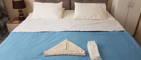豪華客房 | 迷你吧、隔音、免費無線上網、床單