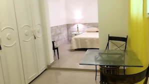 Unclassified image, 2 of 34, button - Rio Estate - Explendido 4 Qtos em Copacabana (Rio de Janeiro)