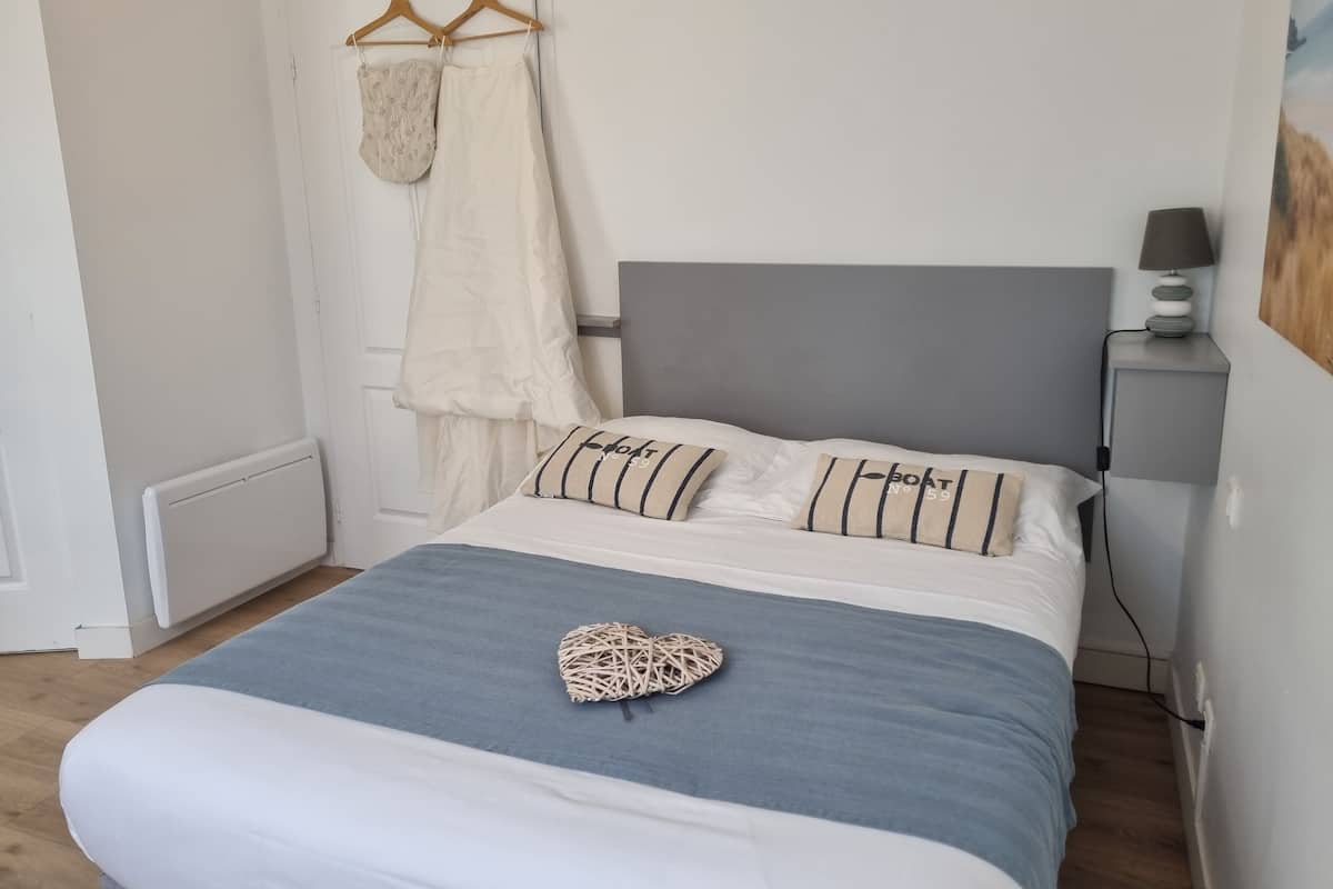 double room, accessible | premium bedding, individually decorated, individually furnished