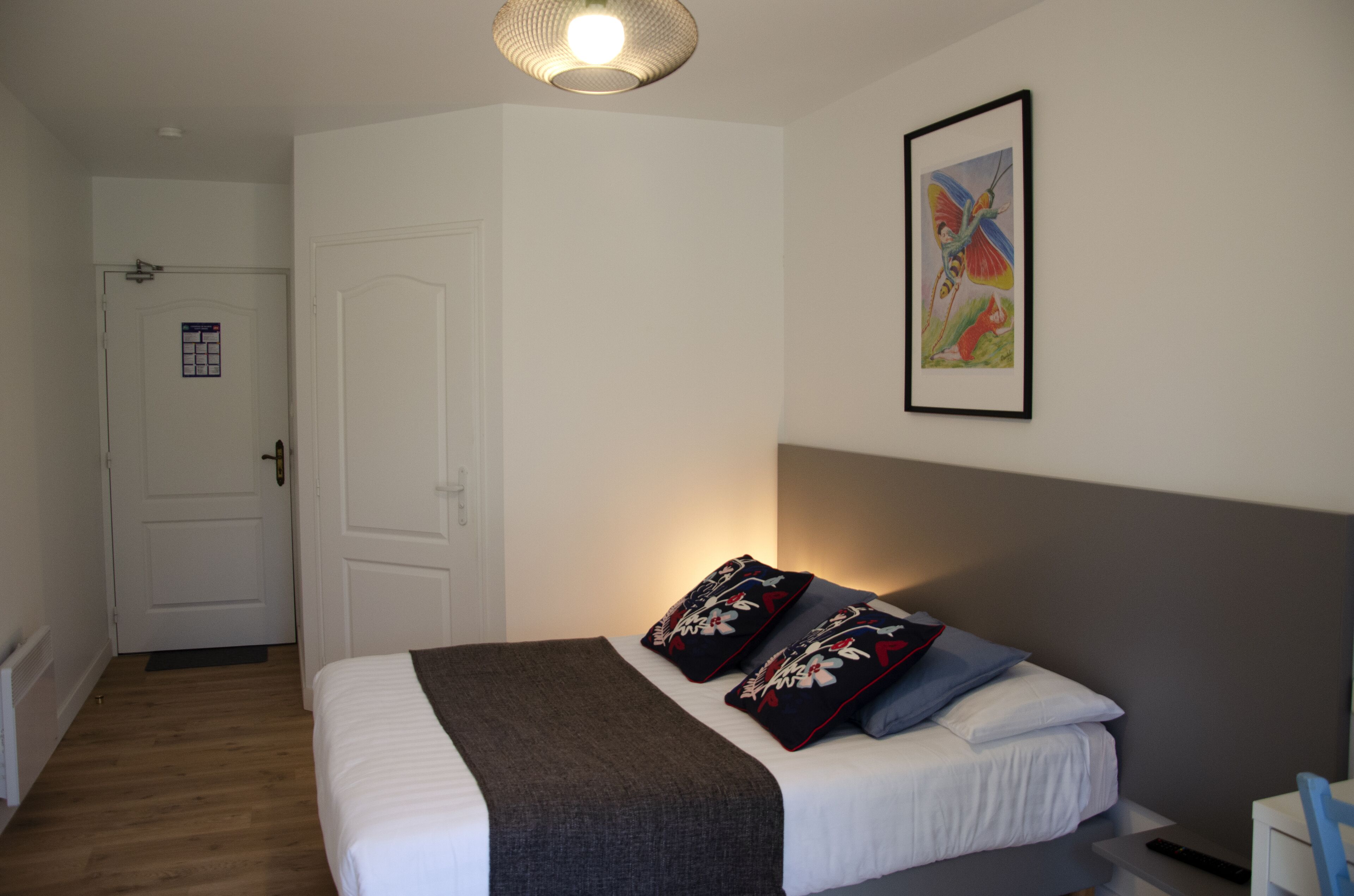 double room | premium bedding, individually decorated, individually furnished