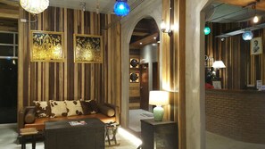 ล็อบบี้เลานจ์