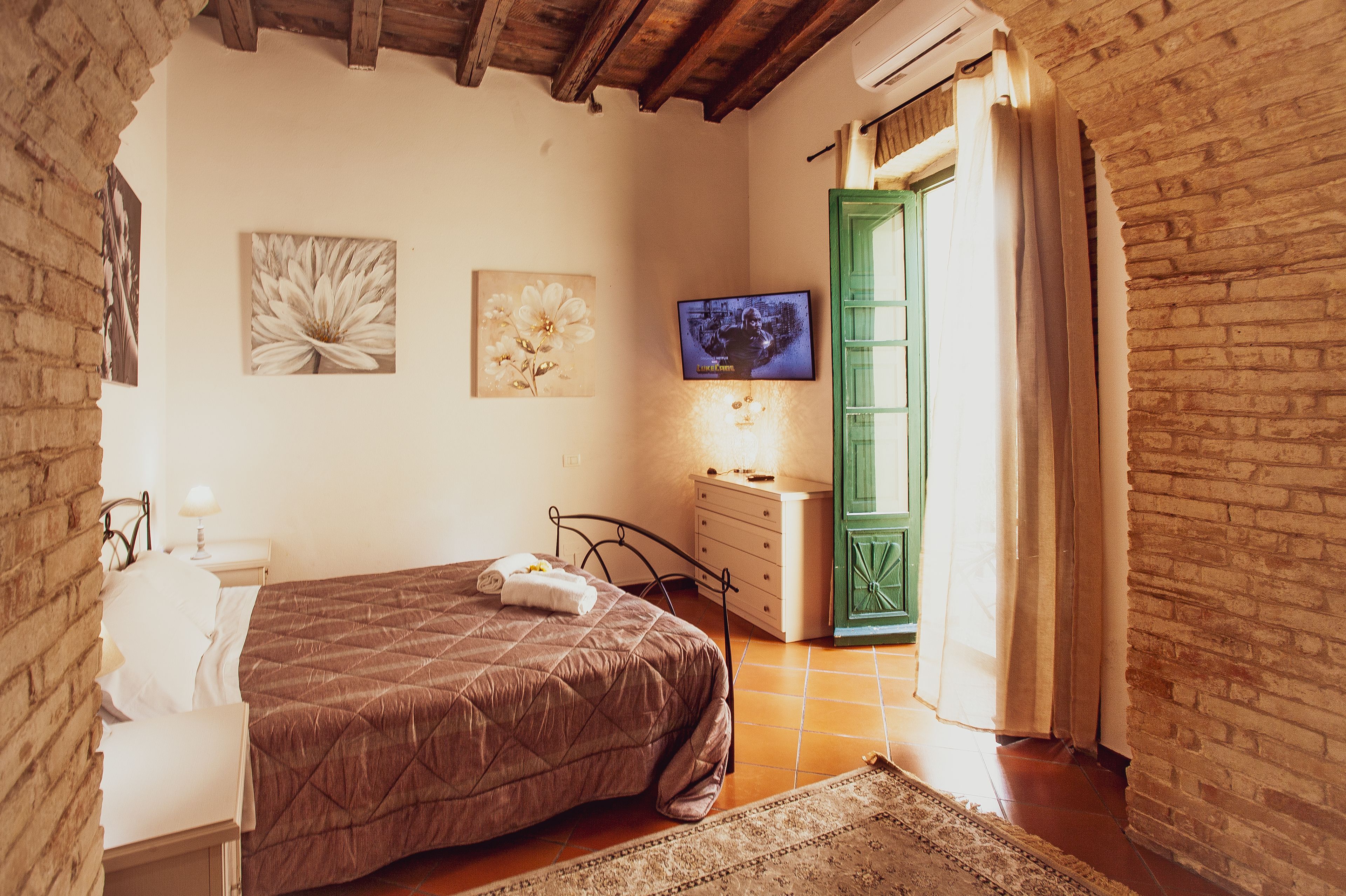 deluxe apartment, 1 bedroom, city view | 1 bedroom, in-room safe, soundproofing, iron/ironing board