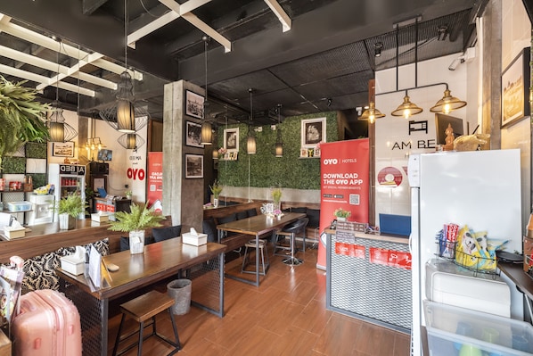 Reception - OYO 685 Am Bed Hostel (Bangkok)