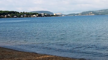 Vlak bij het strand