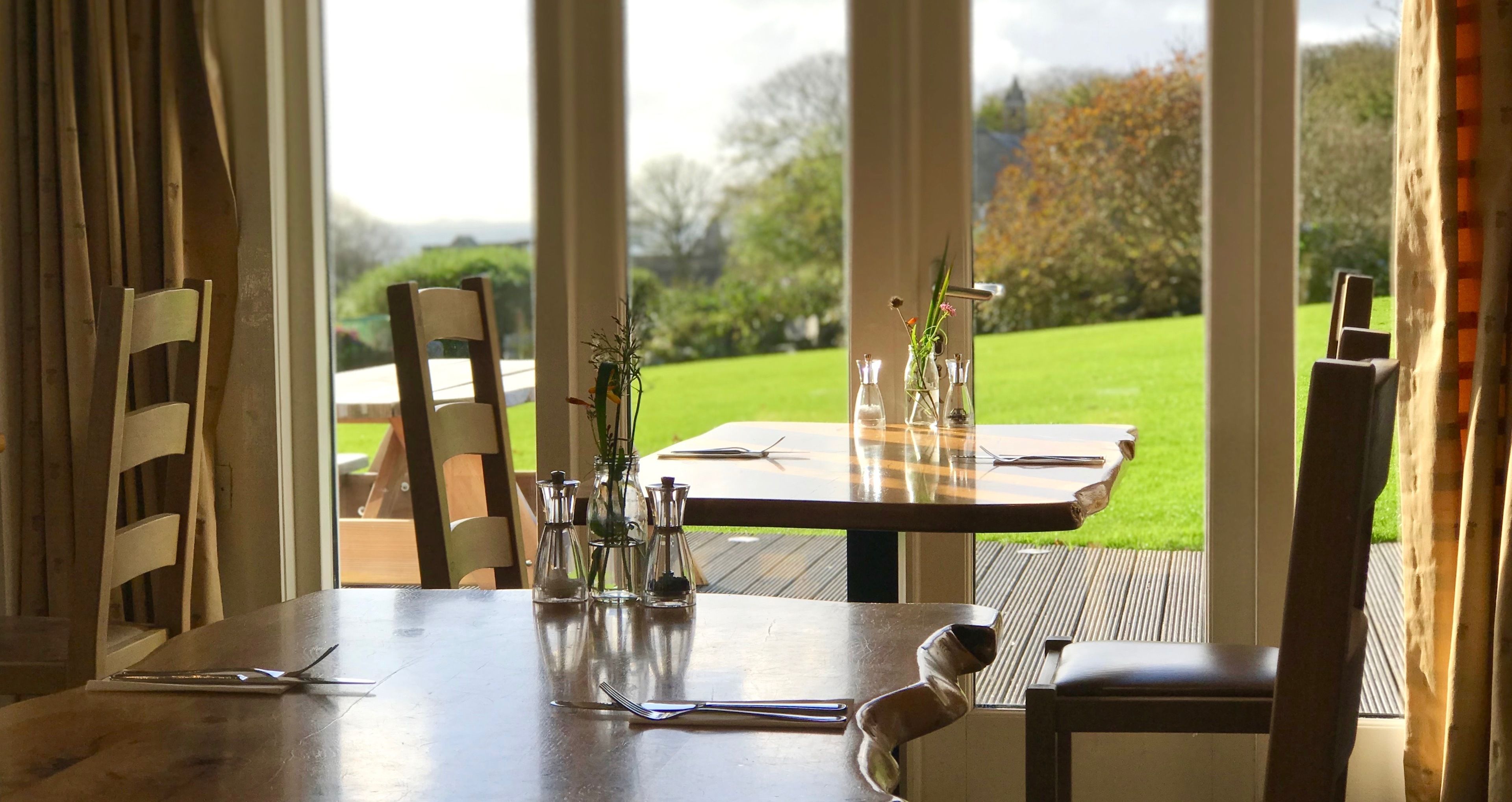 breakfast, lunch, dinner served; local cuisine