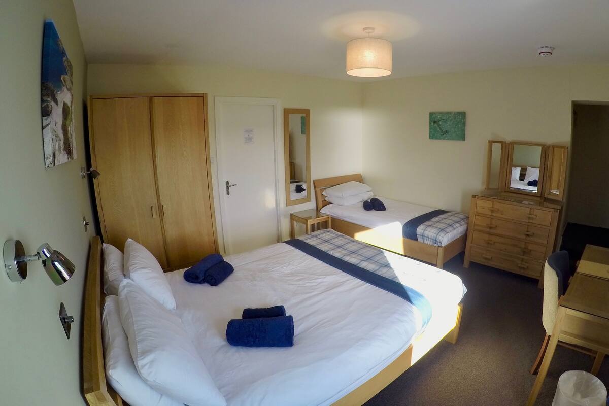 Family Room, Sea View | In-room safe, desk, iron/ironing board (on request), free WiFi
