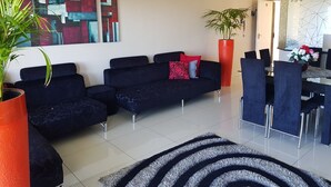 Apartemen Keluarga, Bebas Asap Rokok, pemandangan laut | Area keluarga