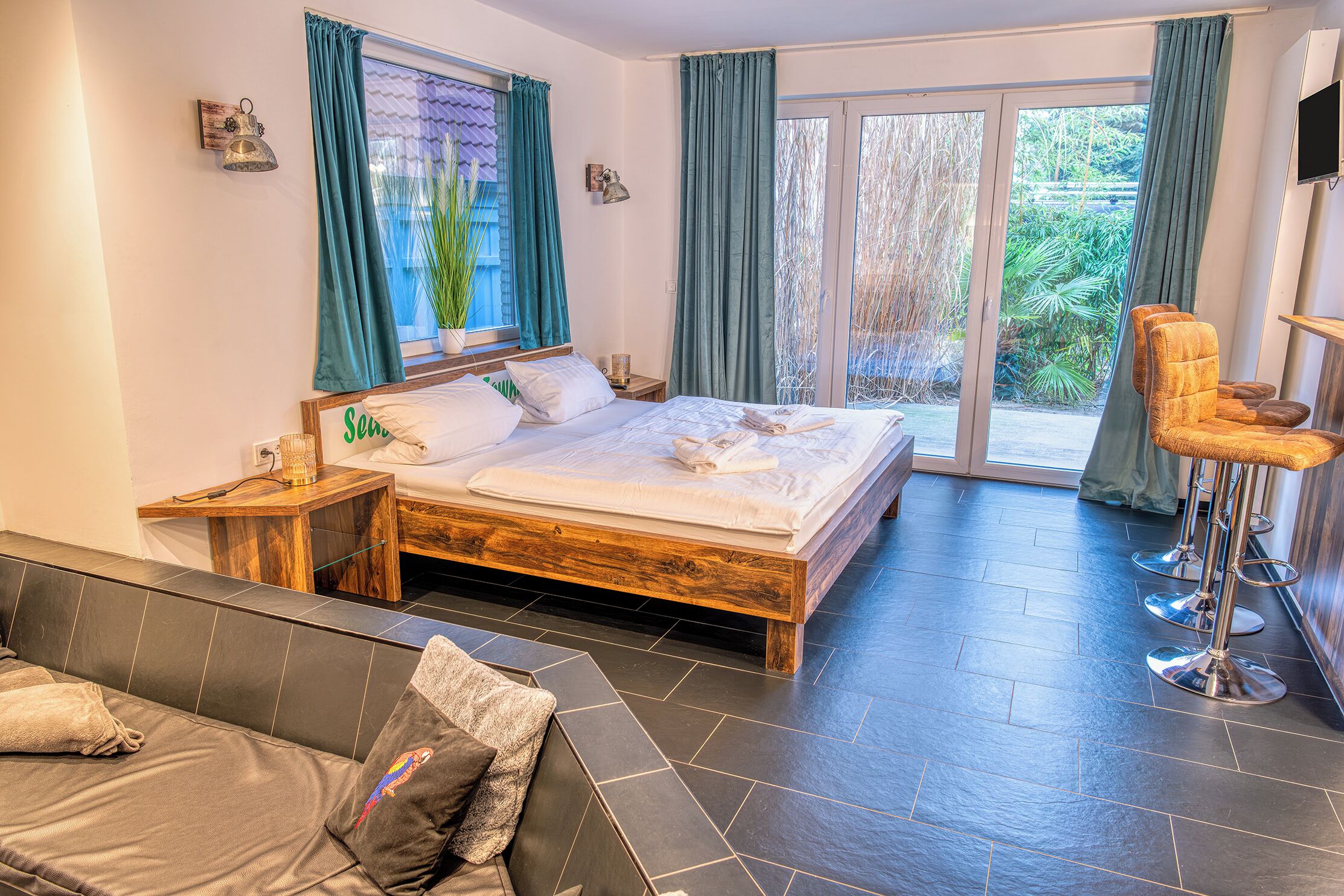 Comfort-Doppelzimmer, 1 King-Bett, Nichtraucher, Terrasse | Zimmersafe, schallisolierte Zimmer
