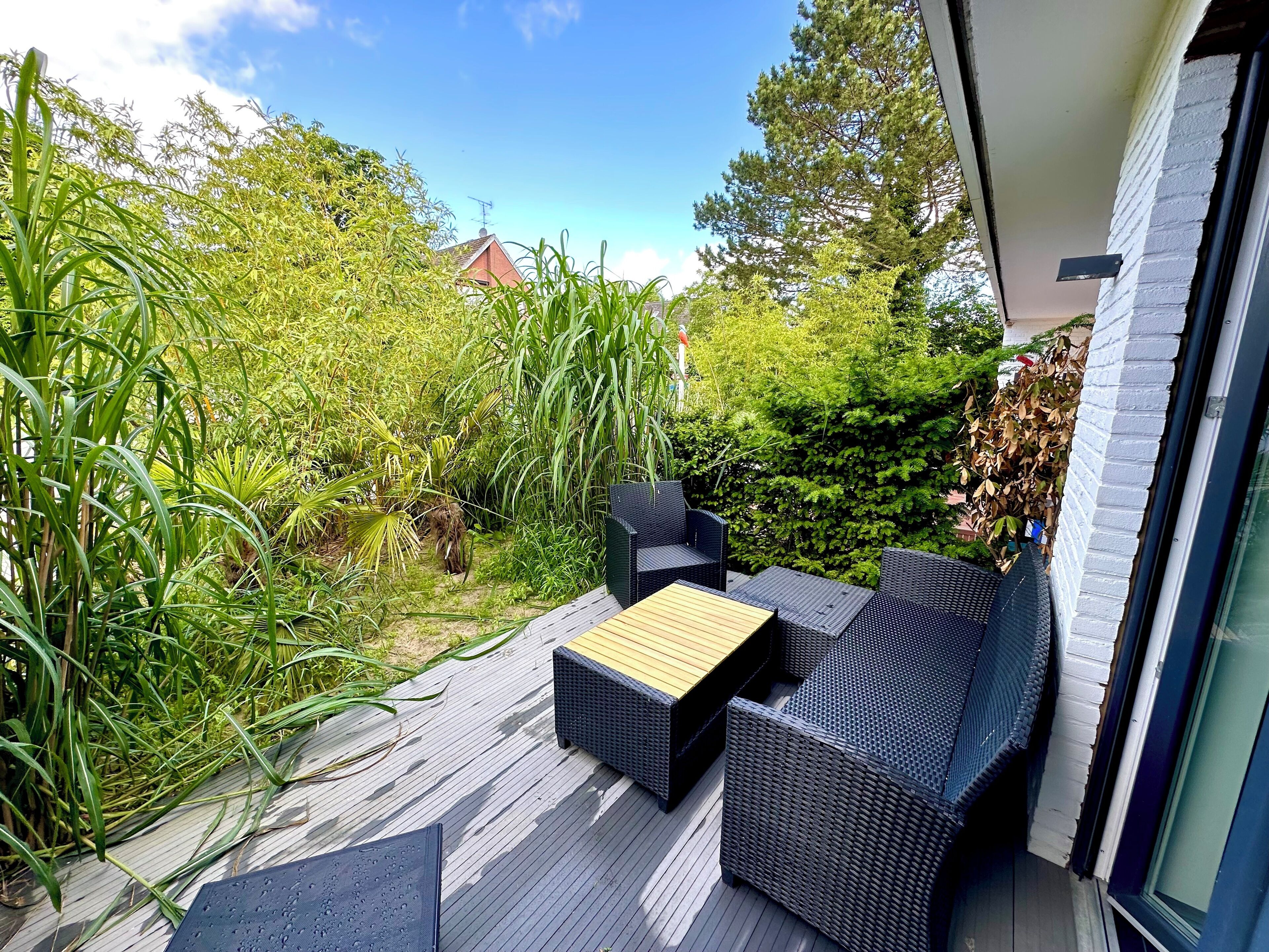 Caja de seguridad en la habitación y sistema de insonorización 