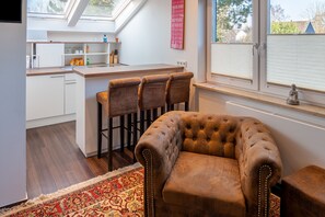 Double Room, Kitchenette | In-room dining - Seaside-Townhouse (Timmendorfer Strand)