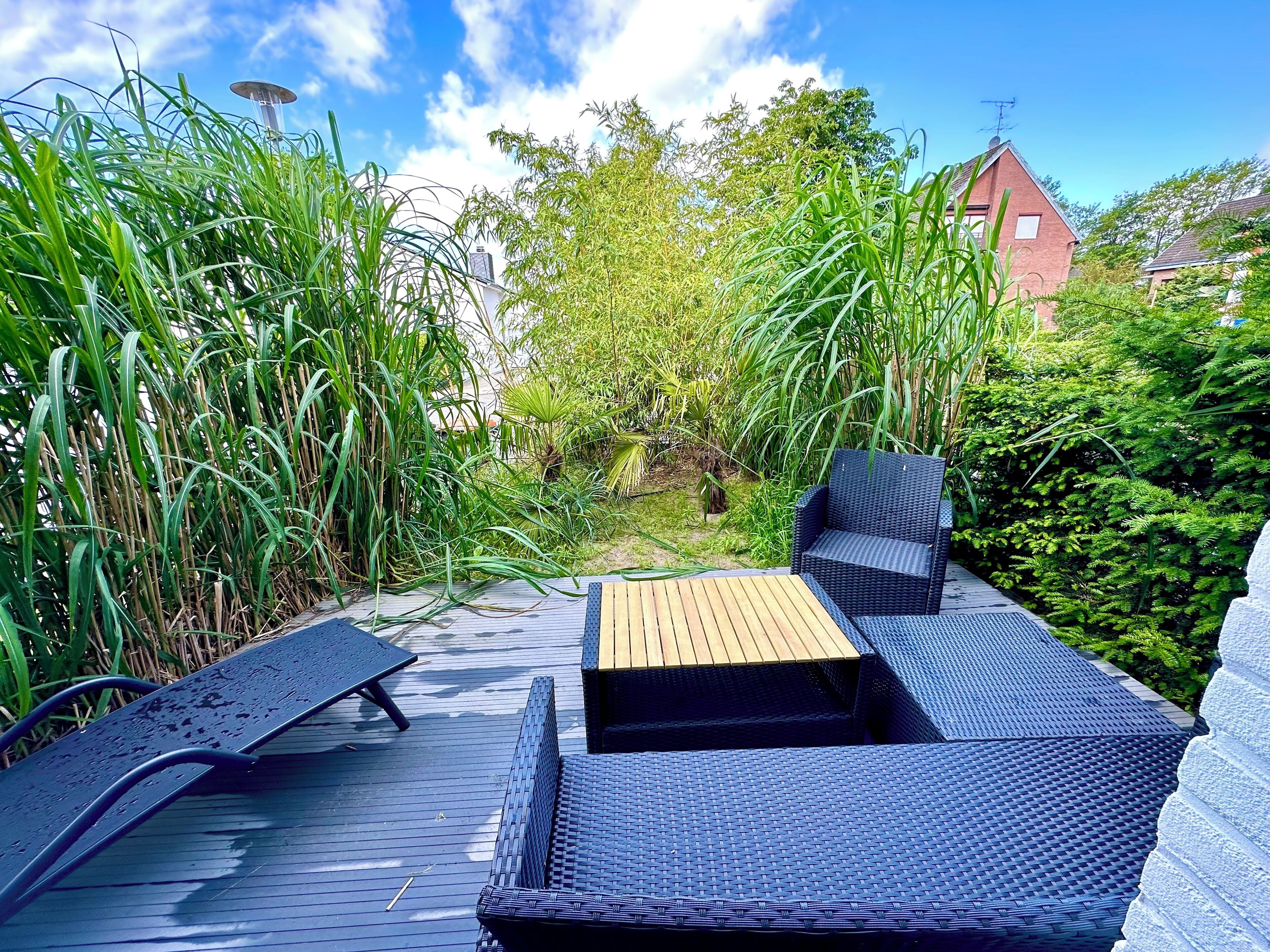 Caja de seguridad en la habitación y sistema de insonorización 