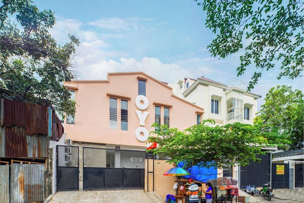 Fachada de la propiedad