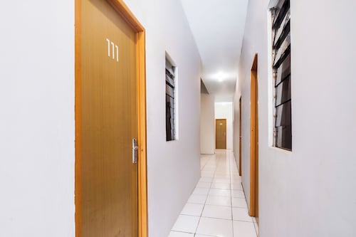 Hotel O Lontar Residence