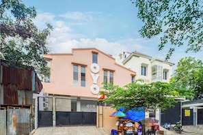 Front of property - Hotel O Lontar Residence (Jakarta)