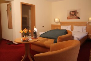 Comfort Double or Twin Room | Room amenity - Hotel Sonnenhof (Bad Wildbad)