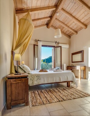 Traditionele villa, privézwembad | 2 slaapkamers, verduisterende gordijnen, geluiddichte muren