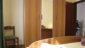 Unclassified image, 4 of 17, button - Apartments Ivkovic (Zadar)