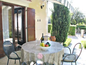 Apartment (1) | Balkon