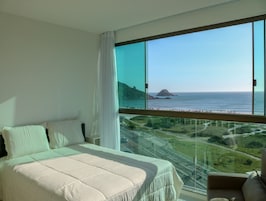 Ropa de cama de alta calidad y cortinas blackout 