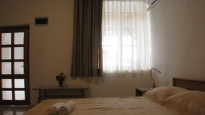 Apartment, Balcony - Apartments Mesic (Tisno)