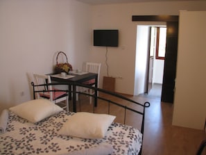 Apartment | Living area | Flat-screen TV - Apartment Noa (Kastela)