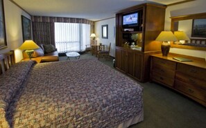 3 bedrooms, Internet, bed sheets, wheelchair access