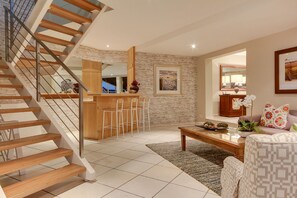 Villa, Multiple Beds, Non Smoking, Mountain View | In-room safe, individually decorated, individually furnished