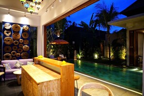 Piscine extérieure