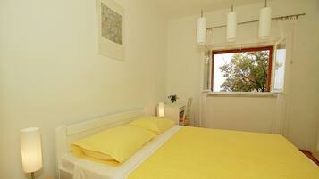 Apartment (A2+2) | Free WiFi, bed sheets