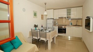 Unclassified image, 5 of 20, button - Holiday Home Maska (Selca)