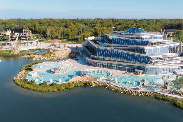 숙박 시설 정면