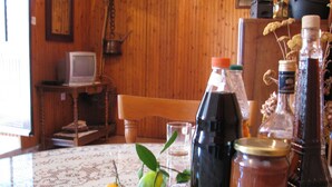Apartment (A4+1) | In-room dining - Holiday Home Irma (Pucisca)