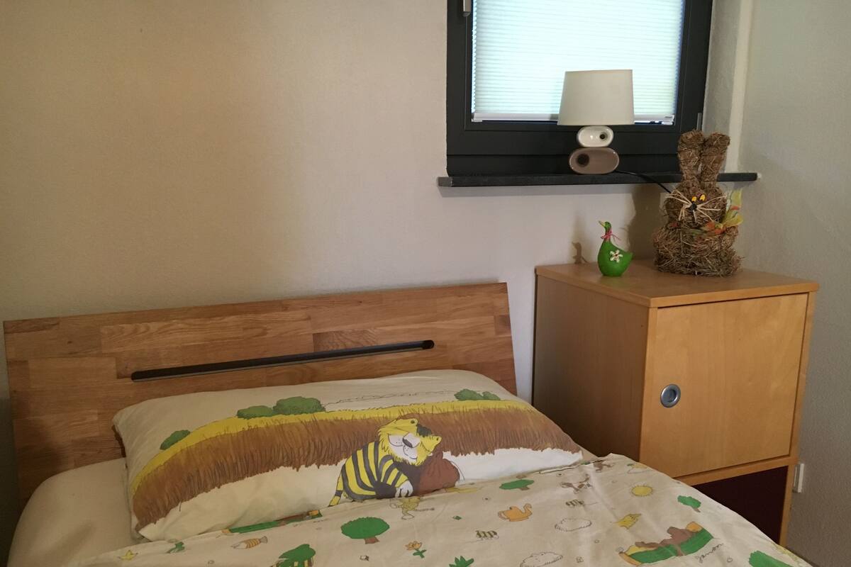 In-room safe, desk, rollaway beds, free WiFi