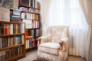 Apartment (A3+3) | Soundproofing, free WiFi, bed sheets