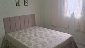 2 quartos, ferros/tábuas de passar roupa