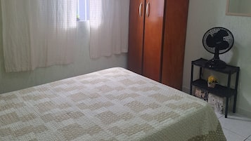 2 quartos, ferros/tábuas de passar roupa