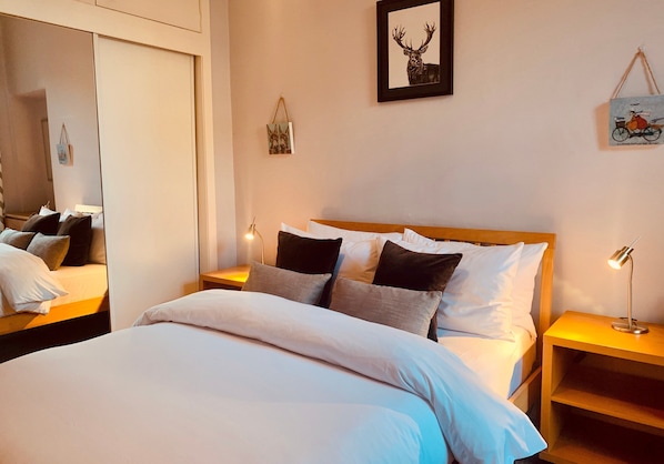 1 Schlafzimmer, Allergikerbettwaren, Bügeleisen/Bügelbrett