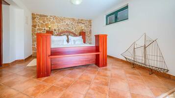 3 camere, ferro/asse da stiro, Wi-Fi gratuito, lenzuola