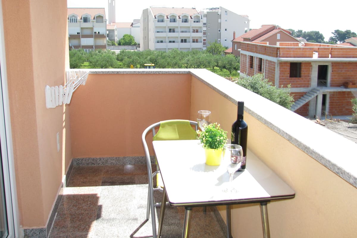 Apartment (1) | Balkon