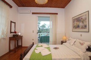 2 makuuhuonetta, silitysrauta/-lauta, Wi-Fi