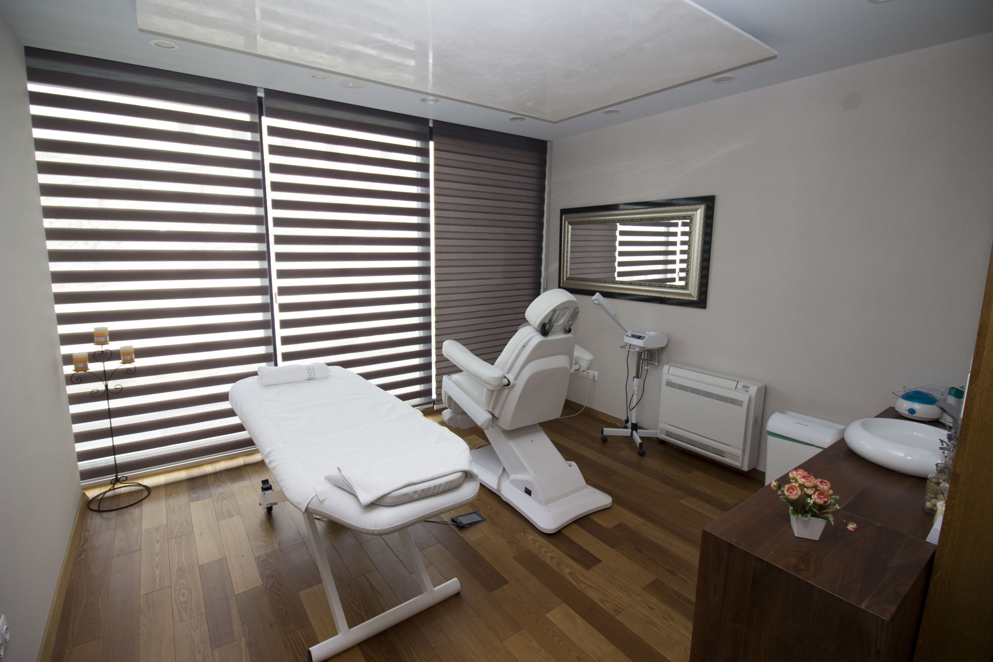 couples treatment room(s), sauna, steam room, turkish bath/hammam