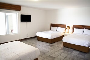 Family Suite, Multiple Beds, Non Smoking | Blackout drapes, iron/ironing board, free WiFi, bed sheets