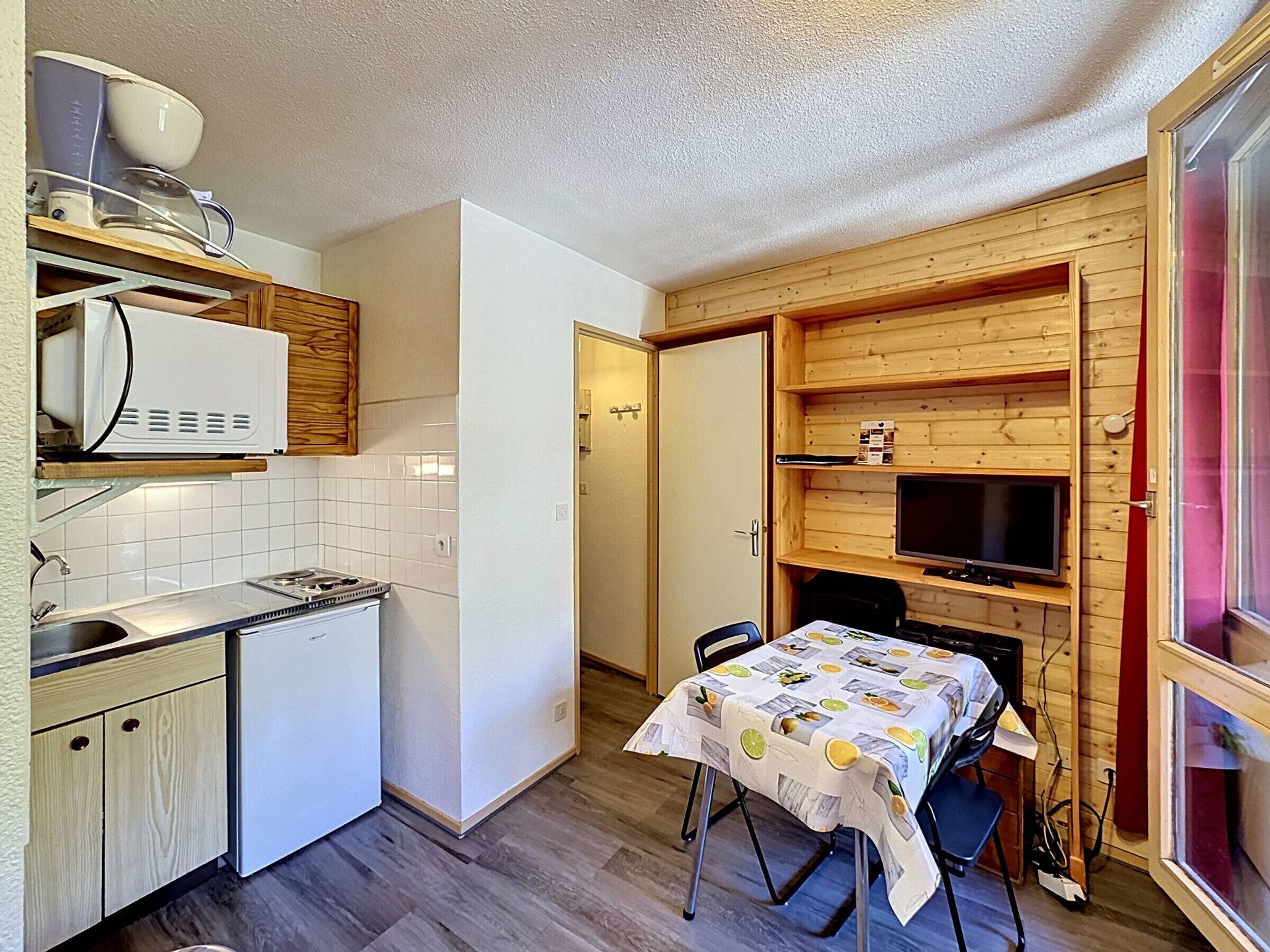 Kühlschrank, Mikrowelle