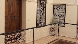 Unclassified image, 3 of 64, button - Ryad Bianco (Marrakech)
